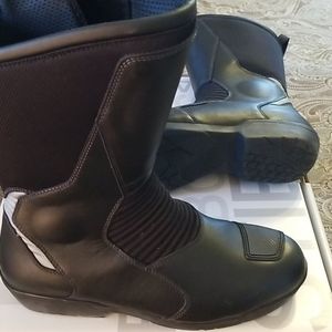 BMW Boots
